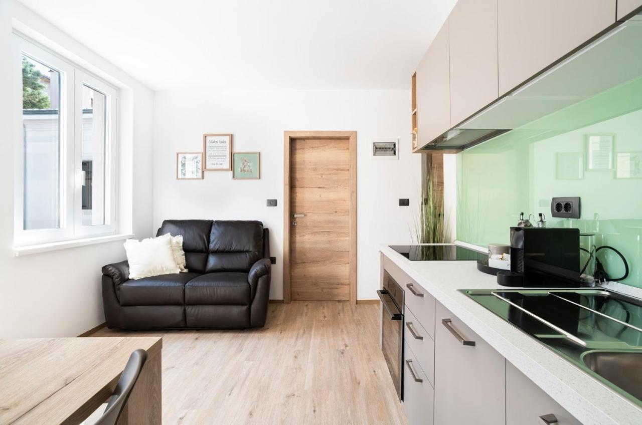 Capraria Appartments In Historic Center, With Private Parking Koper Exterior foto