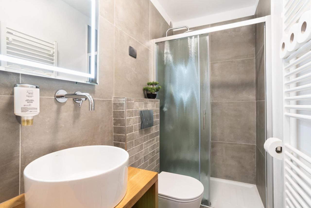 Capraria Appartments In Historic Center, With Private Parking Koper Exterior foto